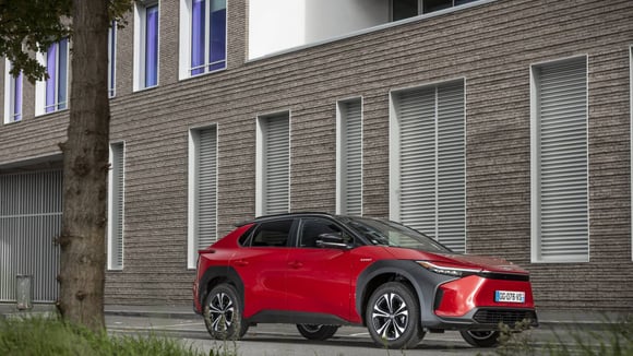 Toyota bZ4X, 100% electric. © Alex Krassovsky